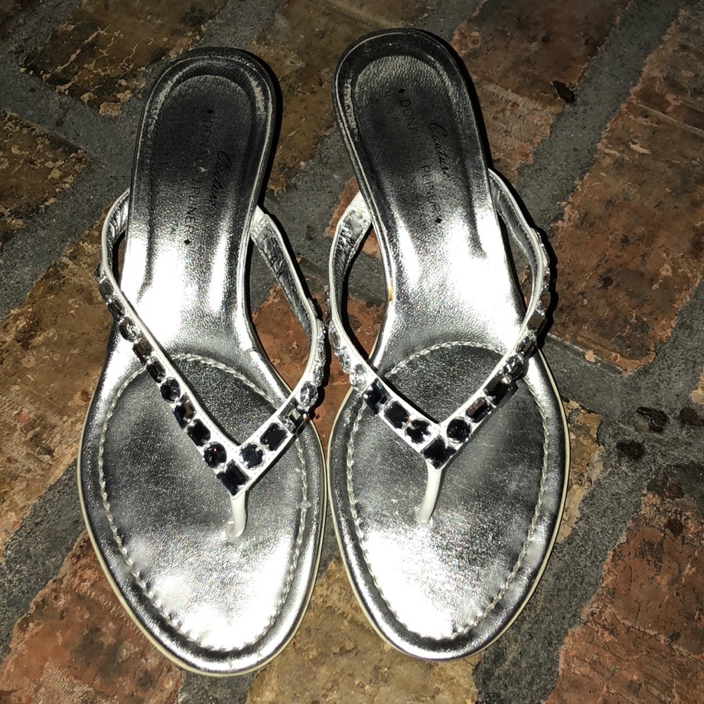 Kitten heel silver sandals with studs